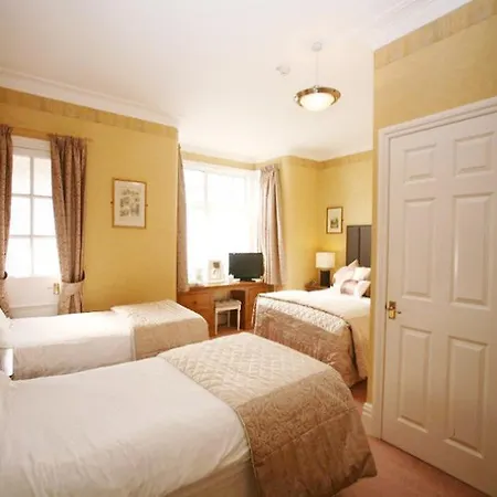 Barrington House 4*
