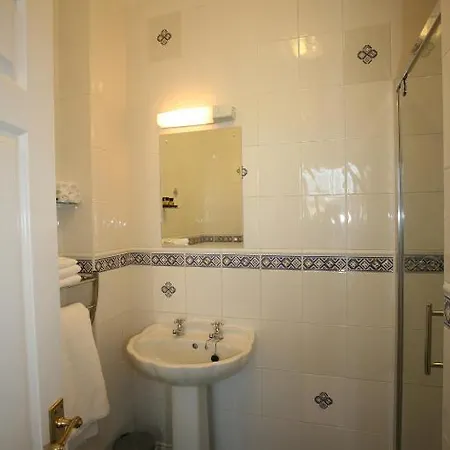 Barrington House Guest house